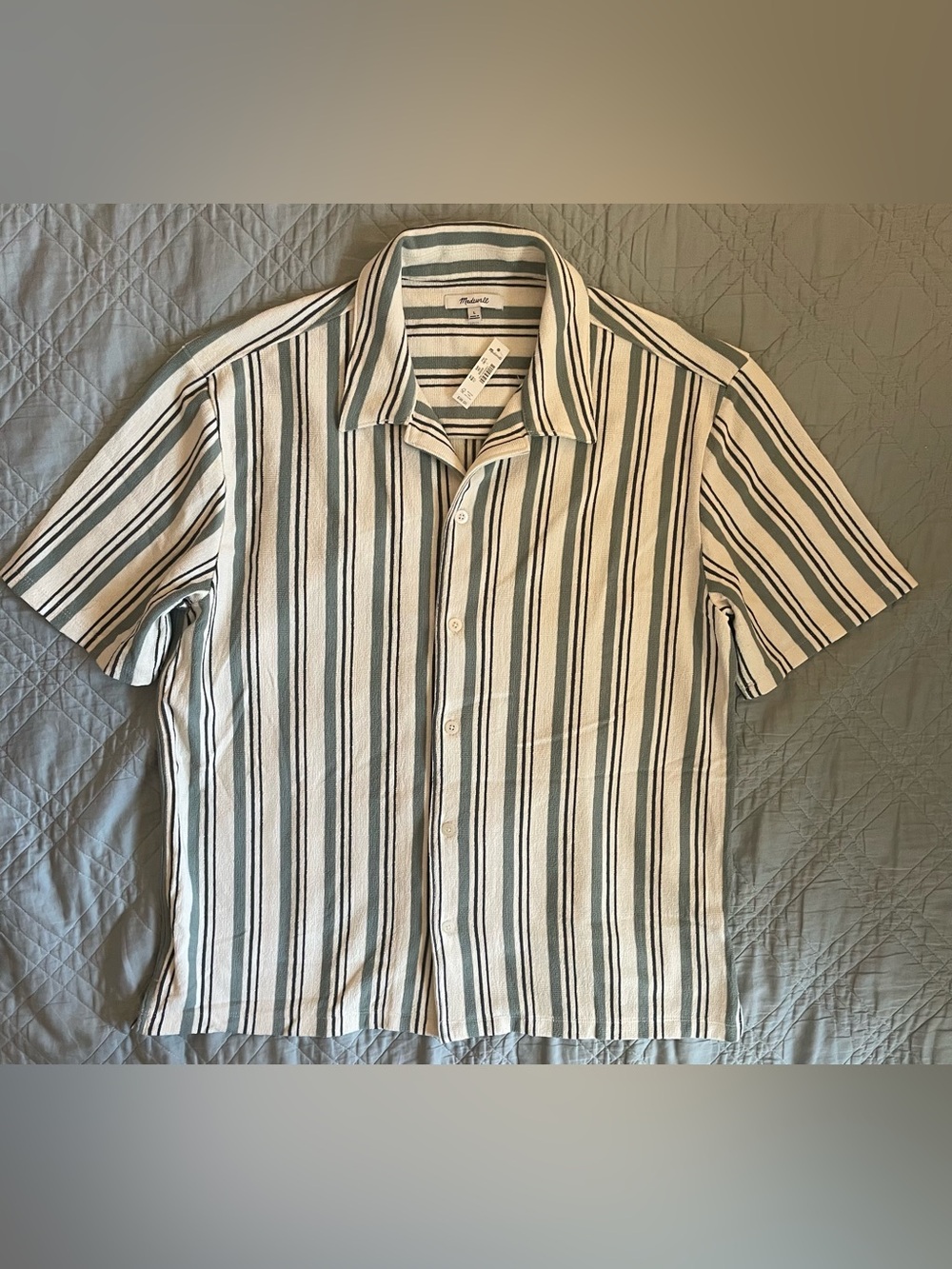 Madewell The Camp Shirt in Seaport Terry Frosted Cypress Size L NWD $98
0A074 - Picture 9 of 12